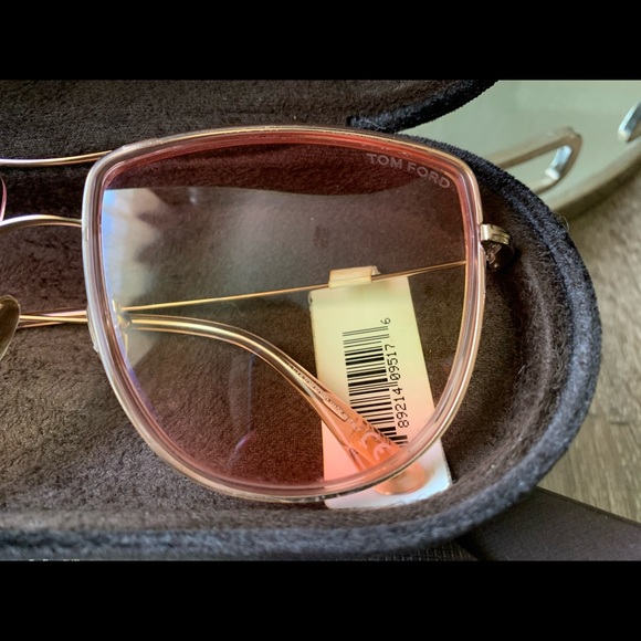 Tom Ford sunglasses Pink ombré  2020 - Picture 7 of 9
